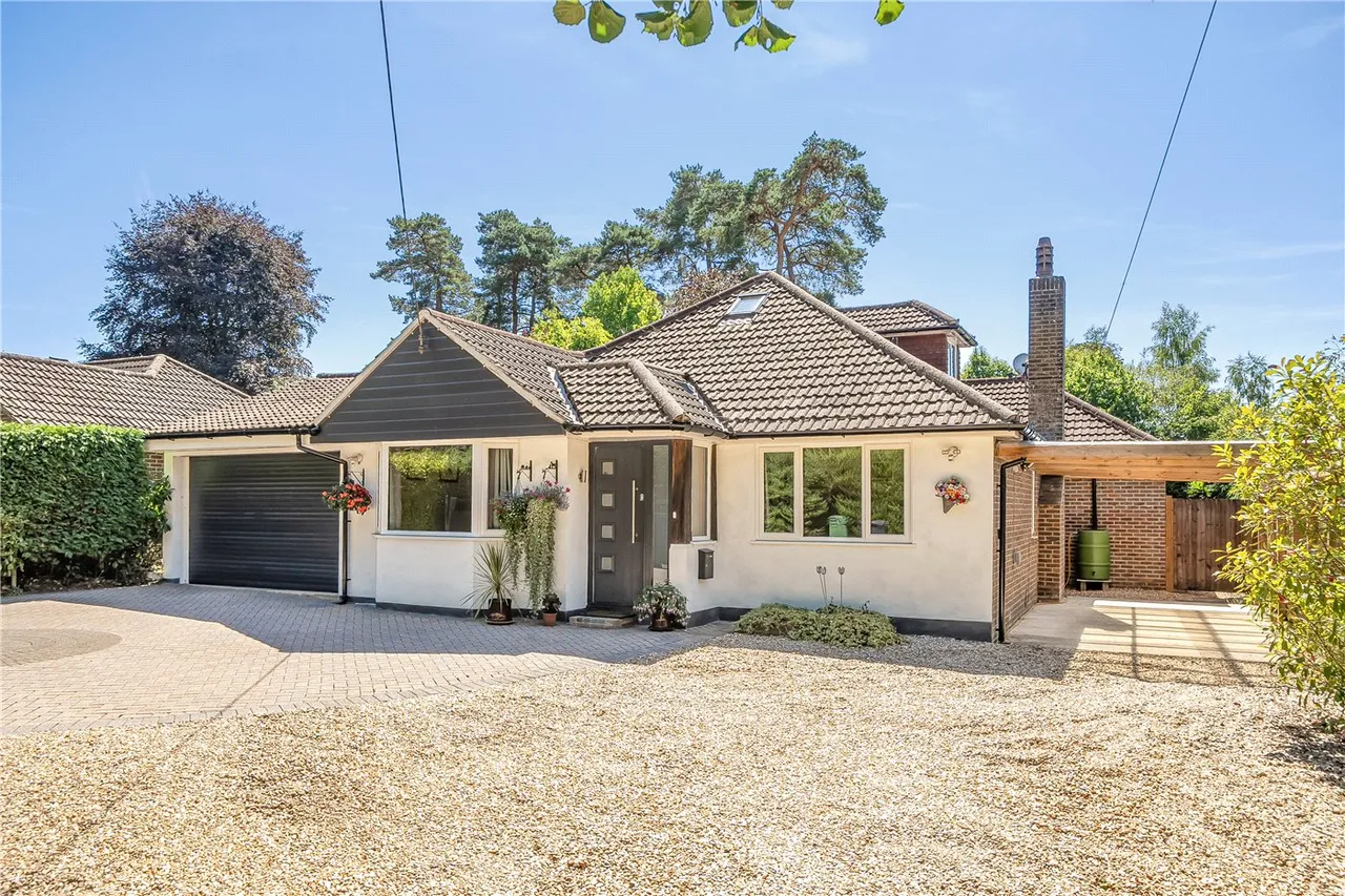Grayshott Road, Headley Down, Hampshire, GU35, photo 3