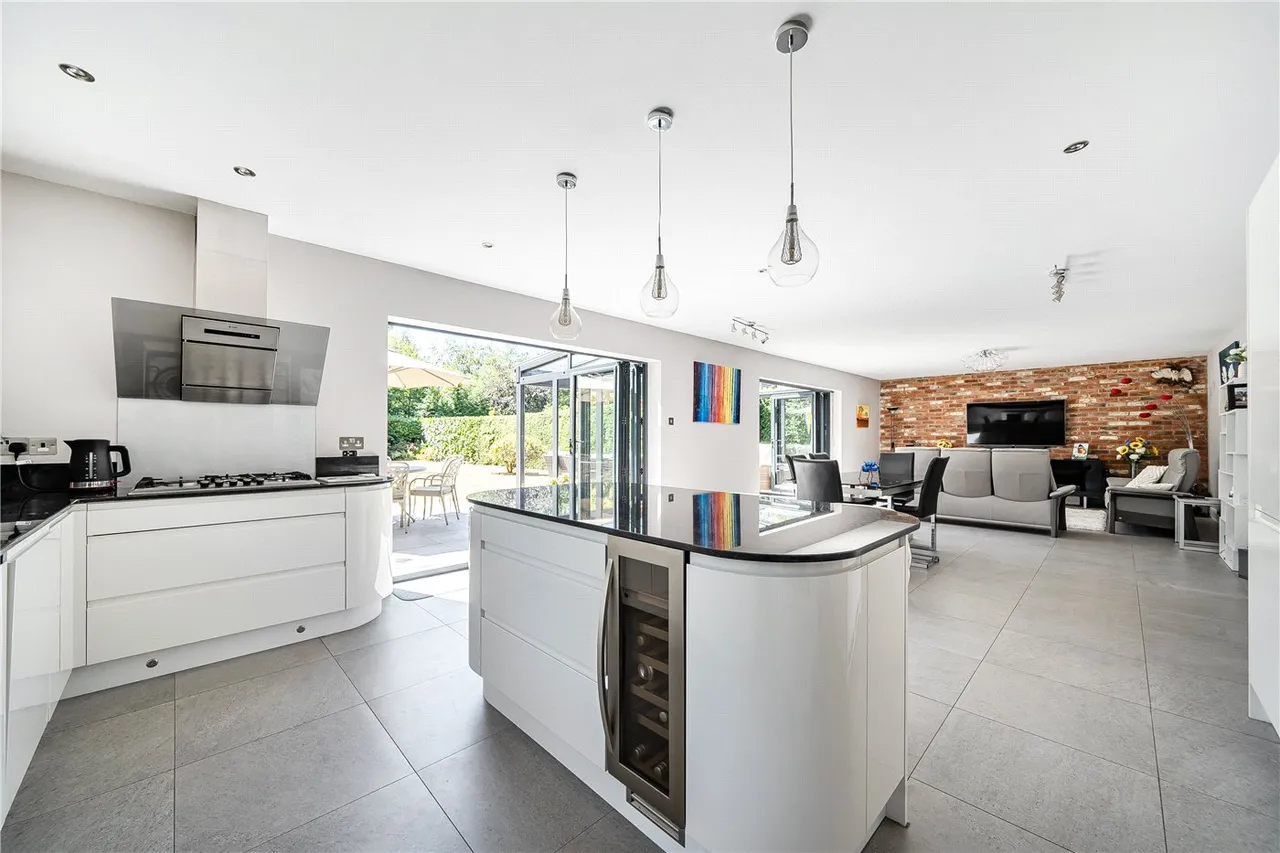 Grayshott Road, Headley Down, Hampshire, GU35, photo 7