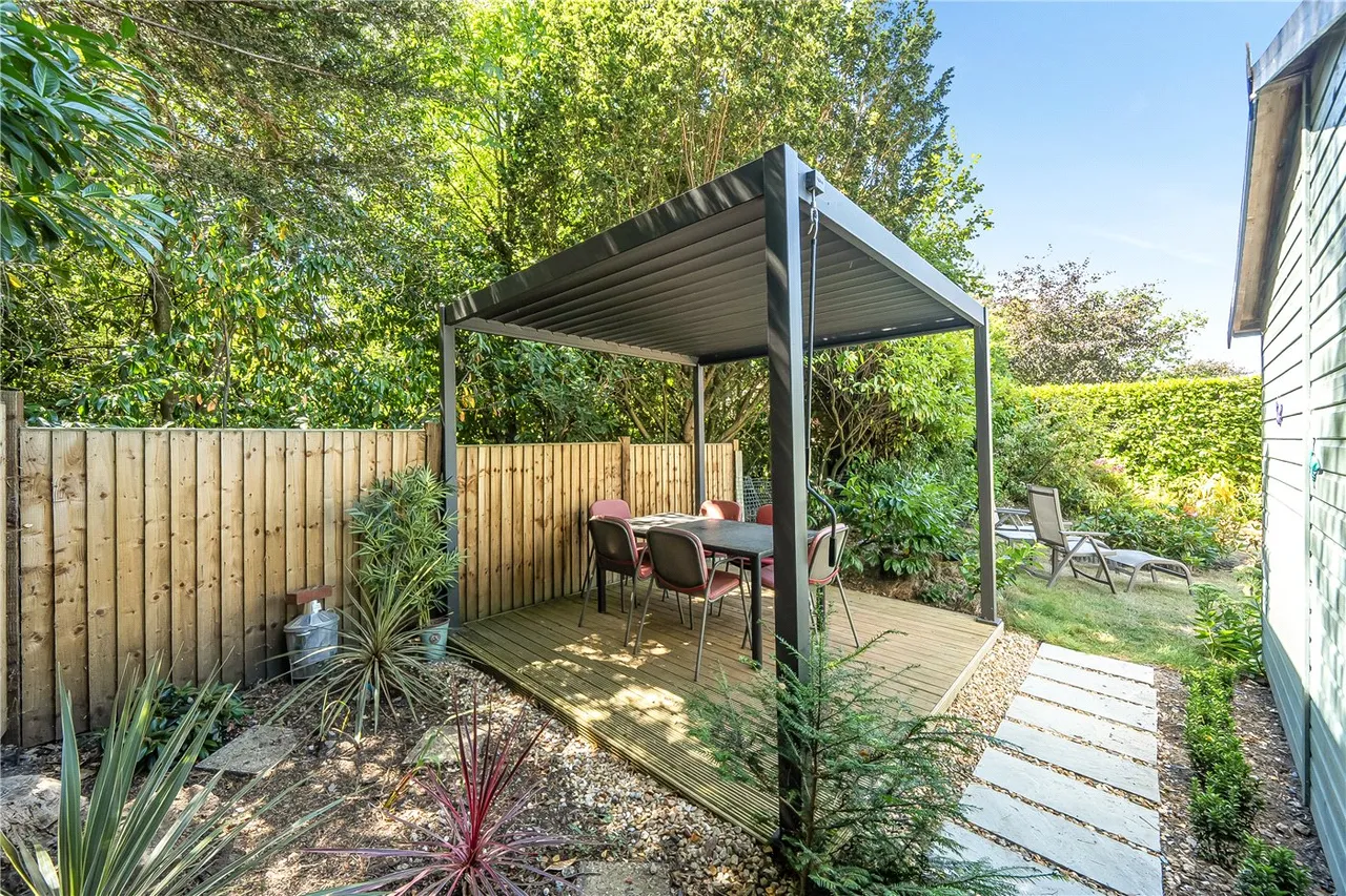 Grayshott Road, Headley Down, Hampshire, GU35, photo 4