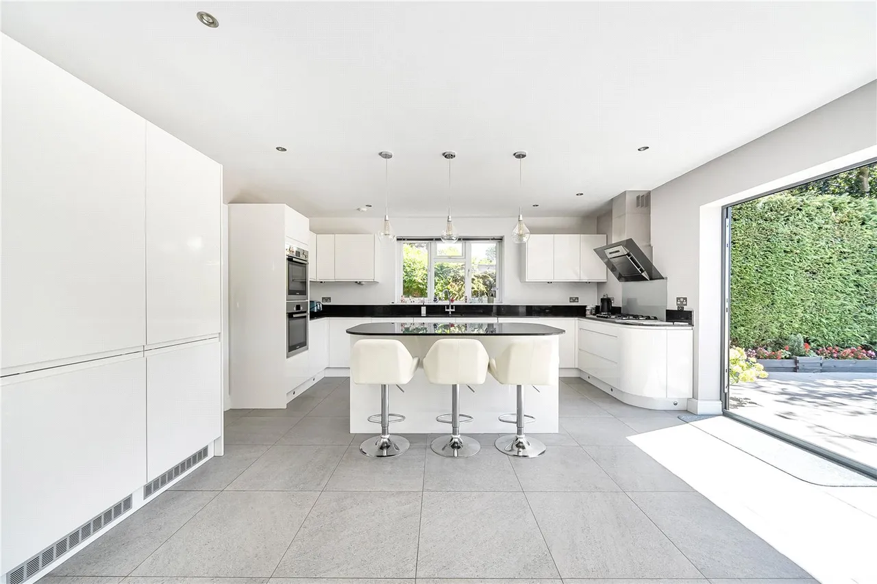 Grayshott Road, Headley Down, Hampshire, GU35, photo 8