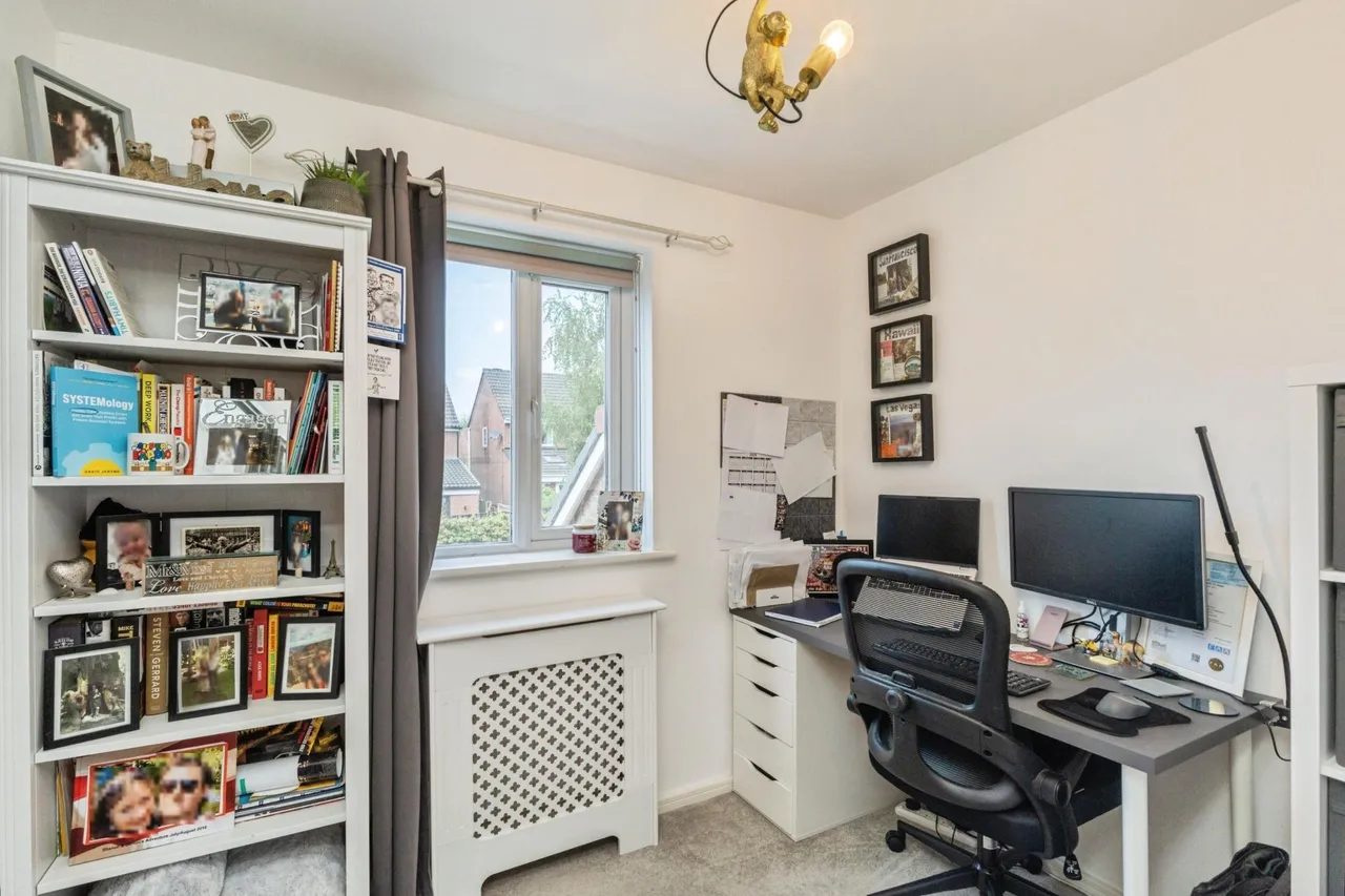 Thorne Crescent, Manchester, M28, photo 16