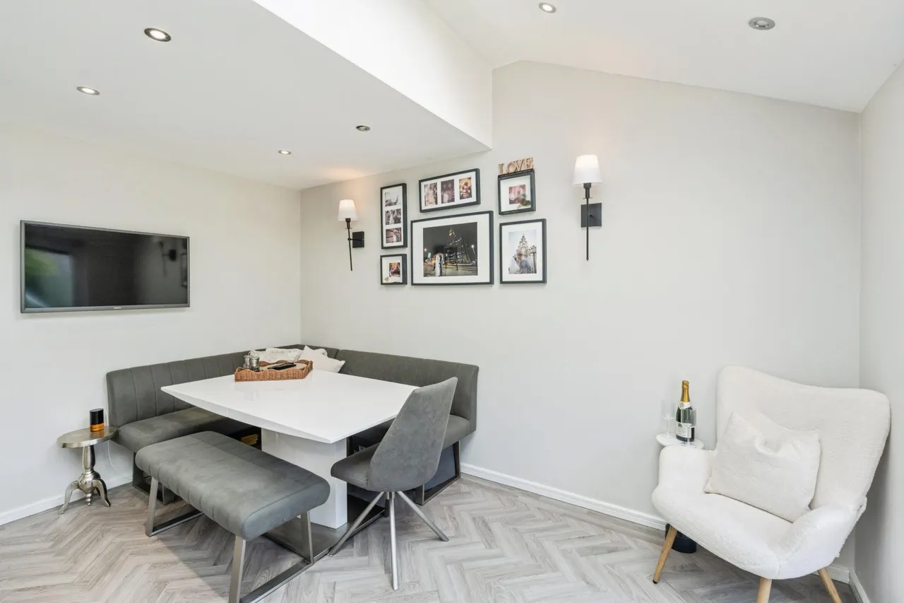 Thorne Crescent, Manchester, M28, photo 10