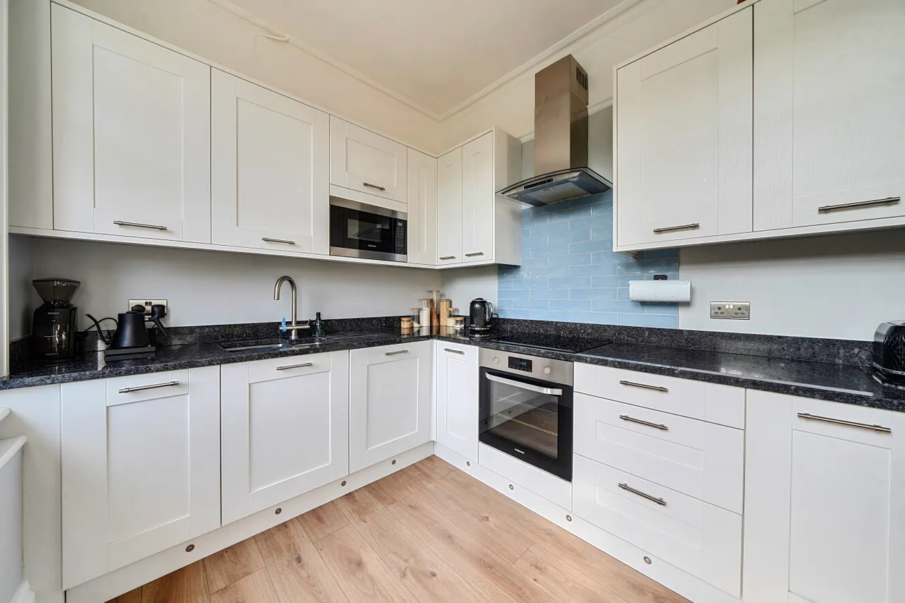 Westcombe Park Road, Blackheath, London, SE3, photo 3
