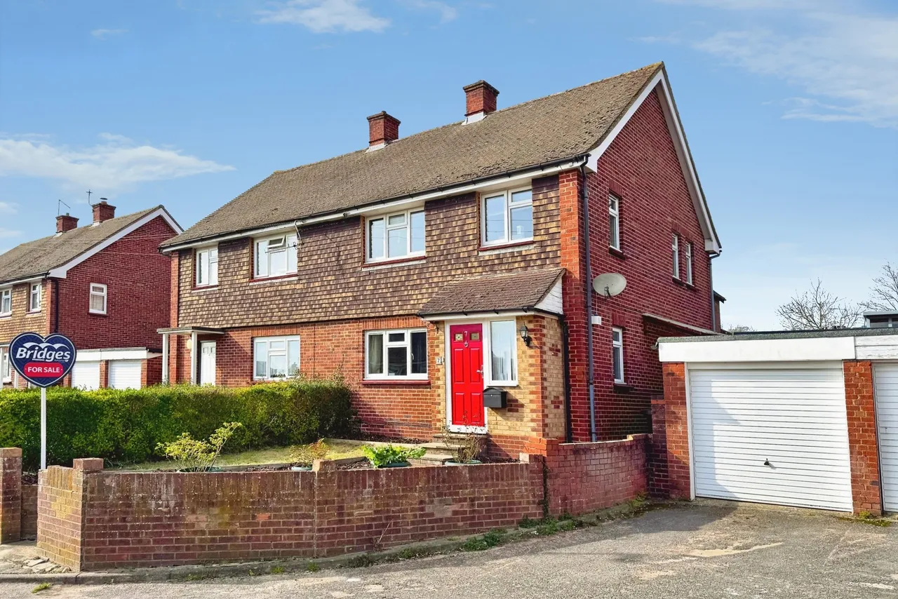 3 bed house for sale — Murrell Road, Ash, Surrey, GU12 6ST