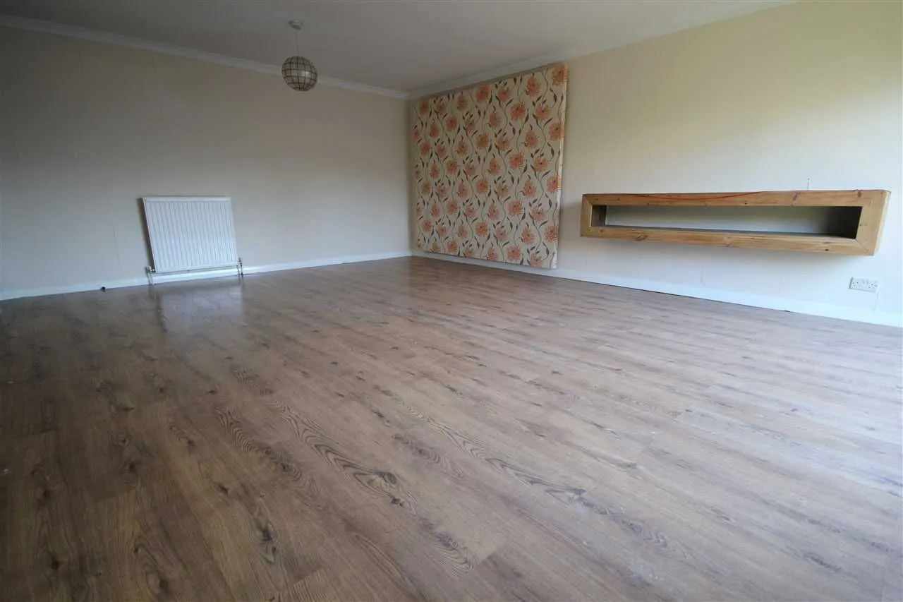2 bed house to rent — Alexandra Avenue, Harrow
