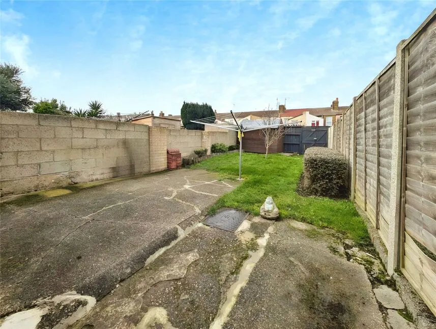 James Street, Sheerness, Kent, ME12, photo 8