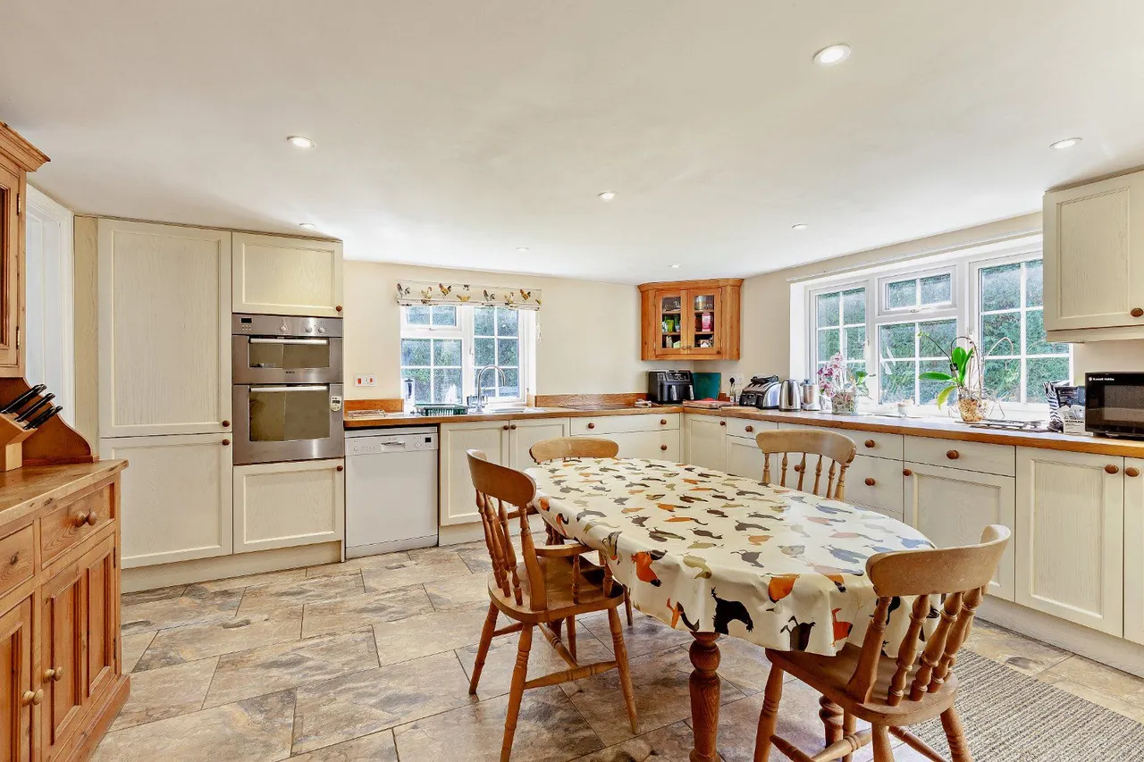 Stagden Cross, High Easter, Chelmsford, CM1 4QY, photo 2