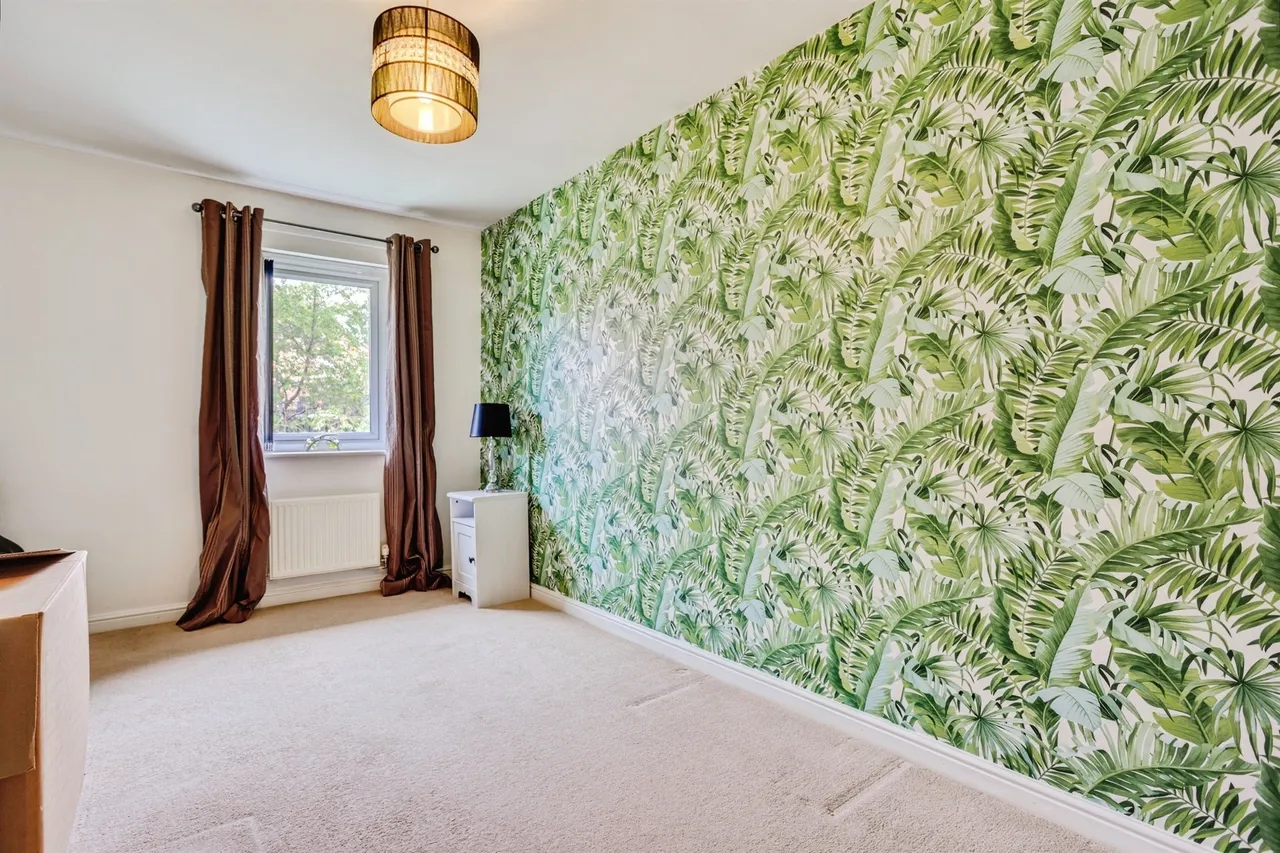 Vaughan Way, Wakefield, WF2, photo 12