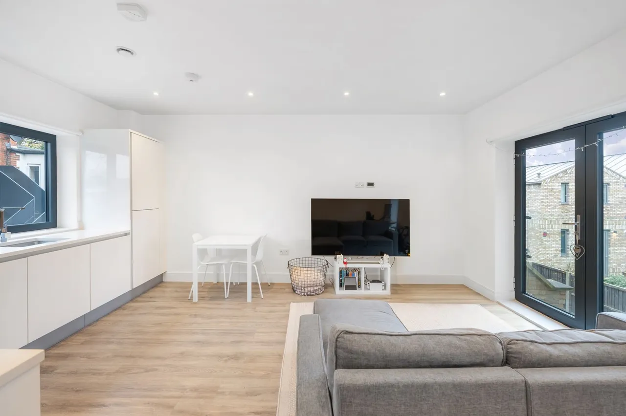 Montello Apartments, South Croydon, CR2, photo 6