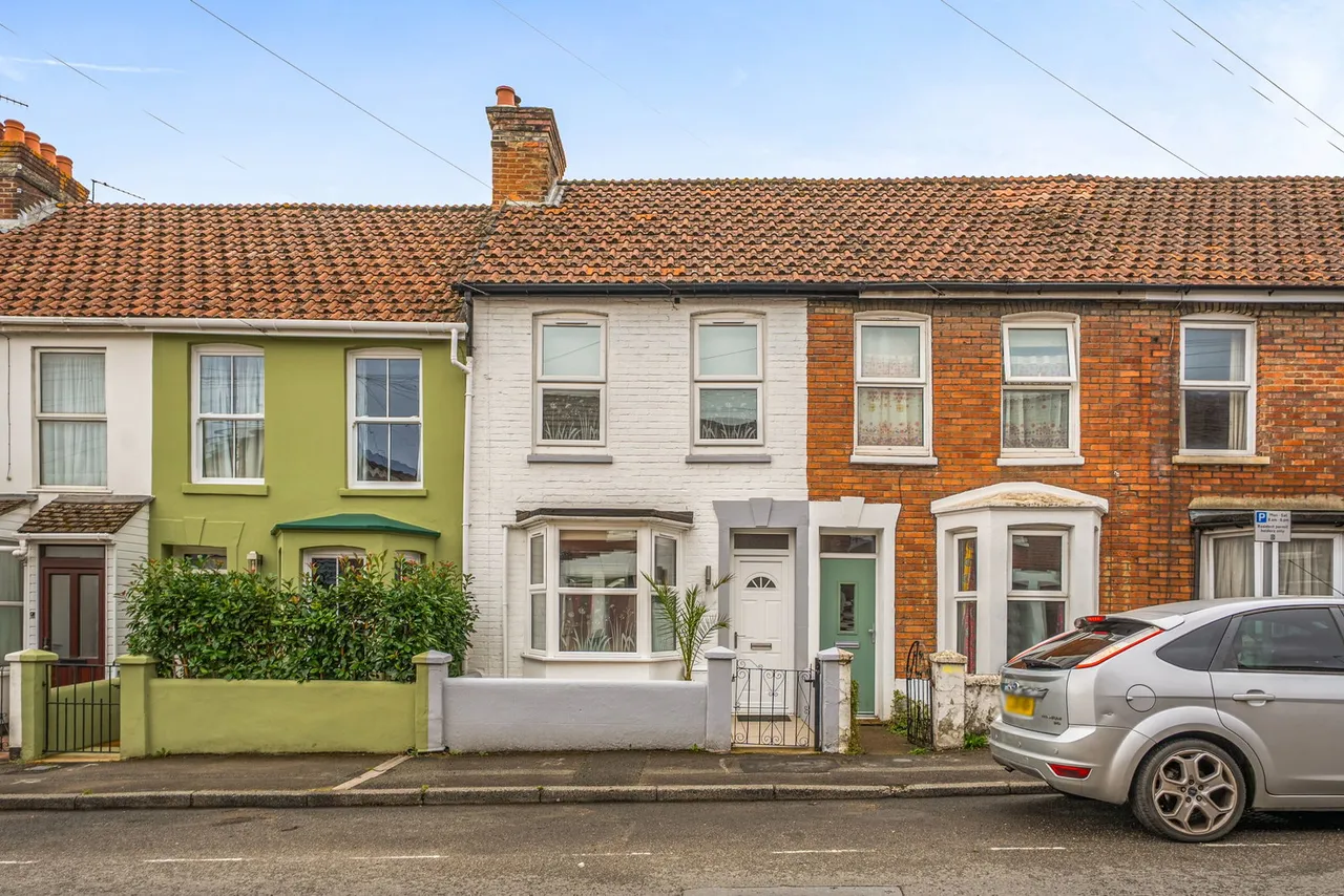 2 bed house for sale — Ashley Road, Salisbury, SP2
