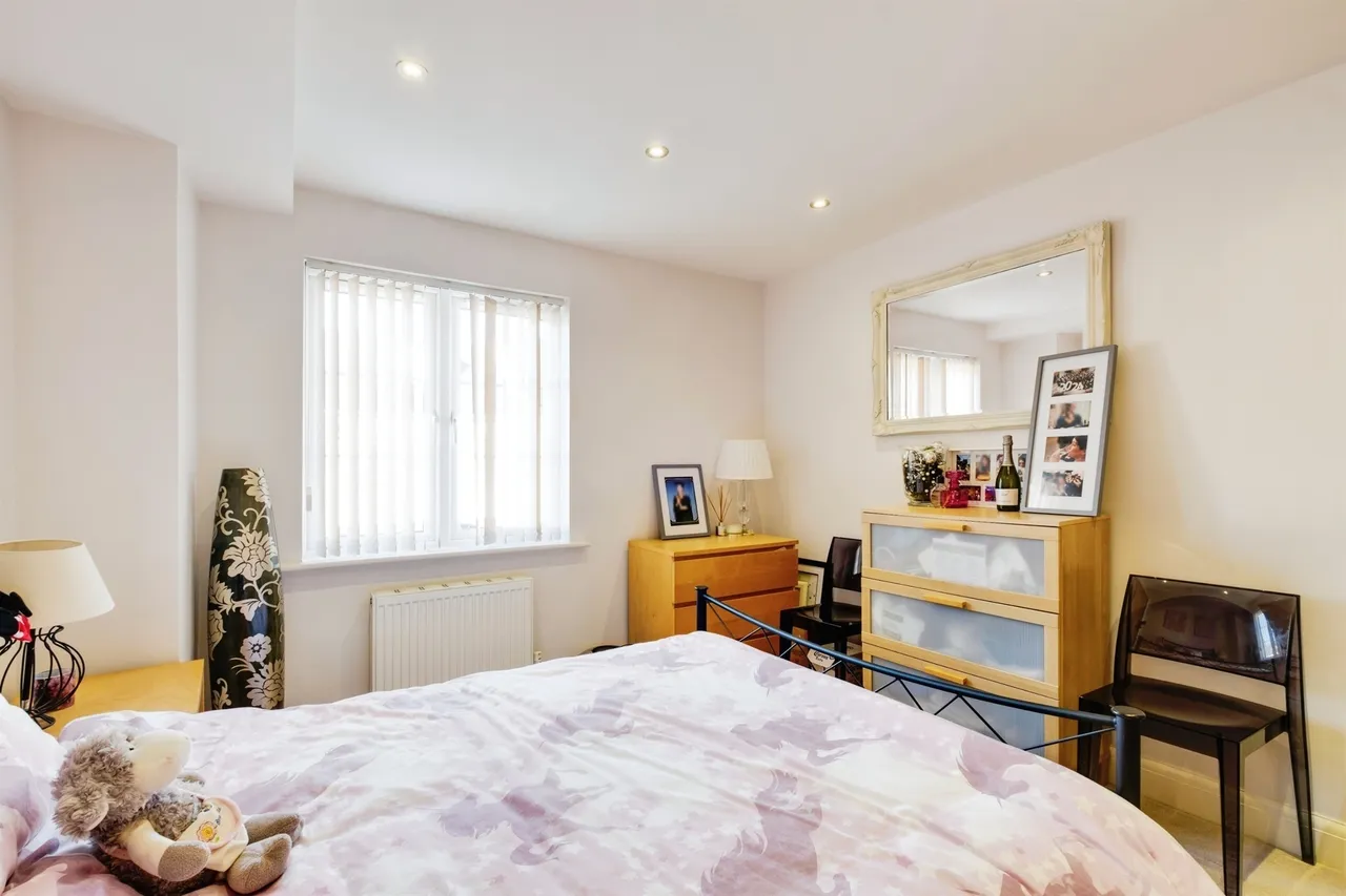Park Close, Poole, BH15, photo 13