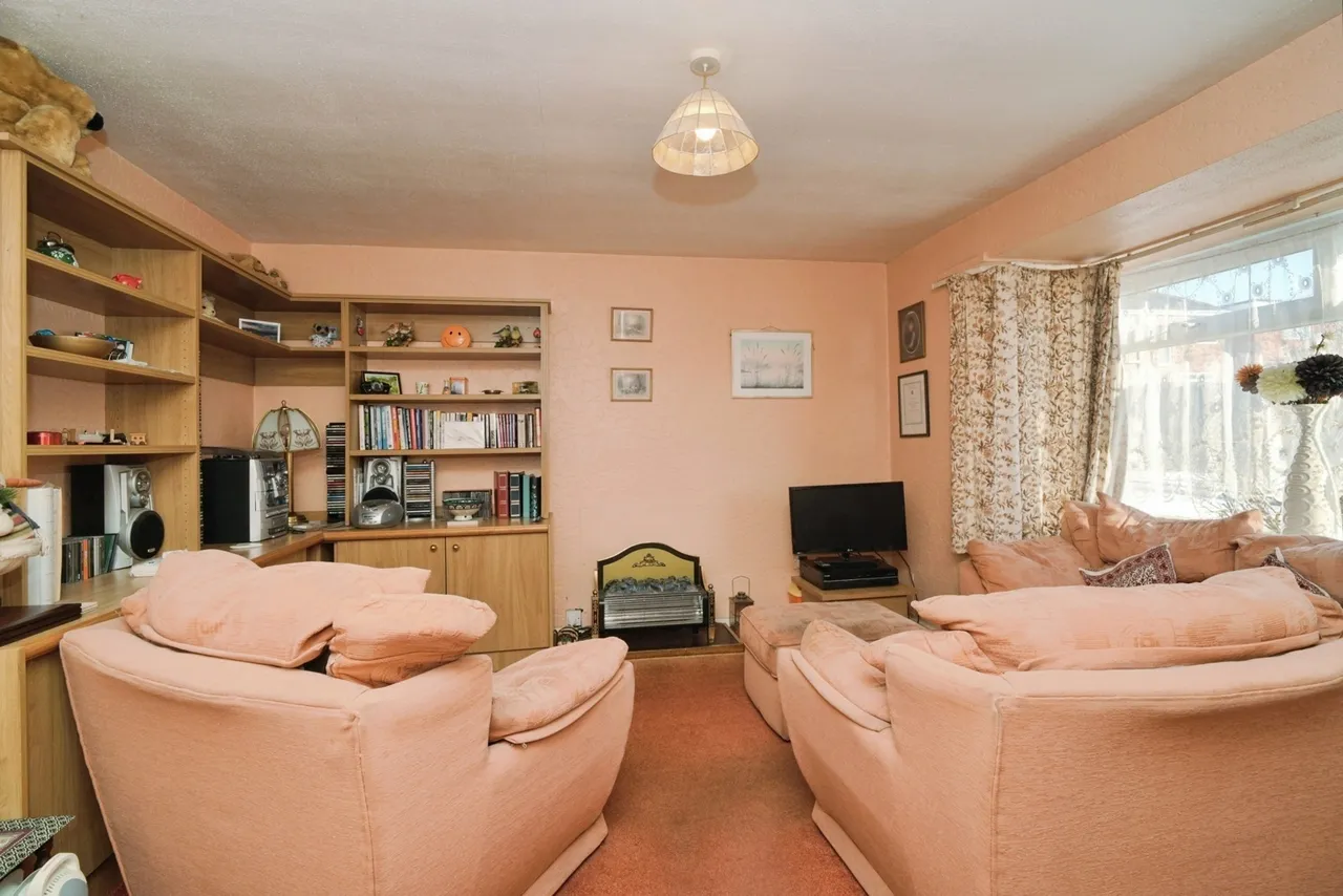 Deanscourt Avenue, Swinton, Manchester, Greater Manchester, M27, photo 4