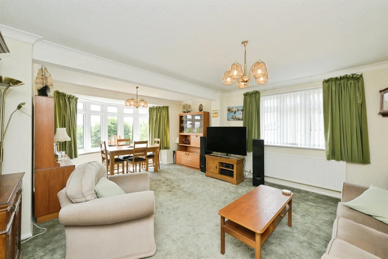 Shooters Drive, Nazeing, Waltham Abbey, photo 3