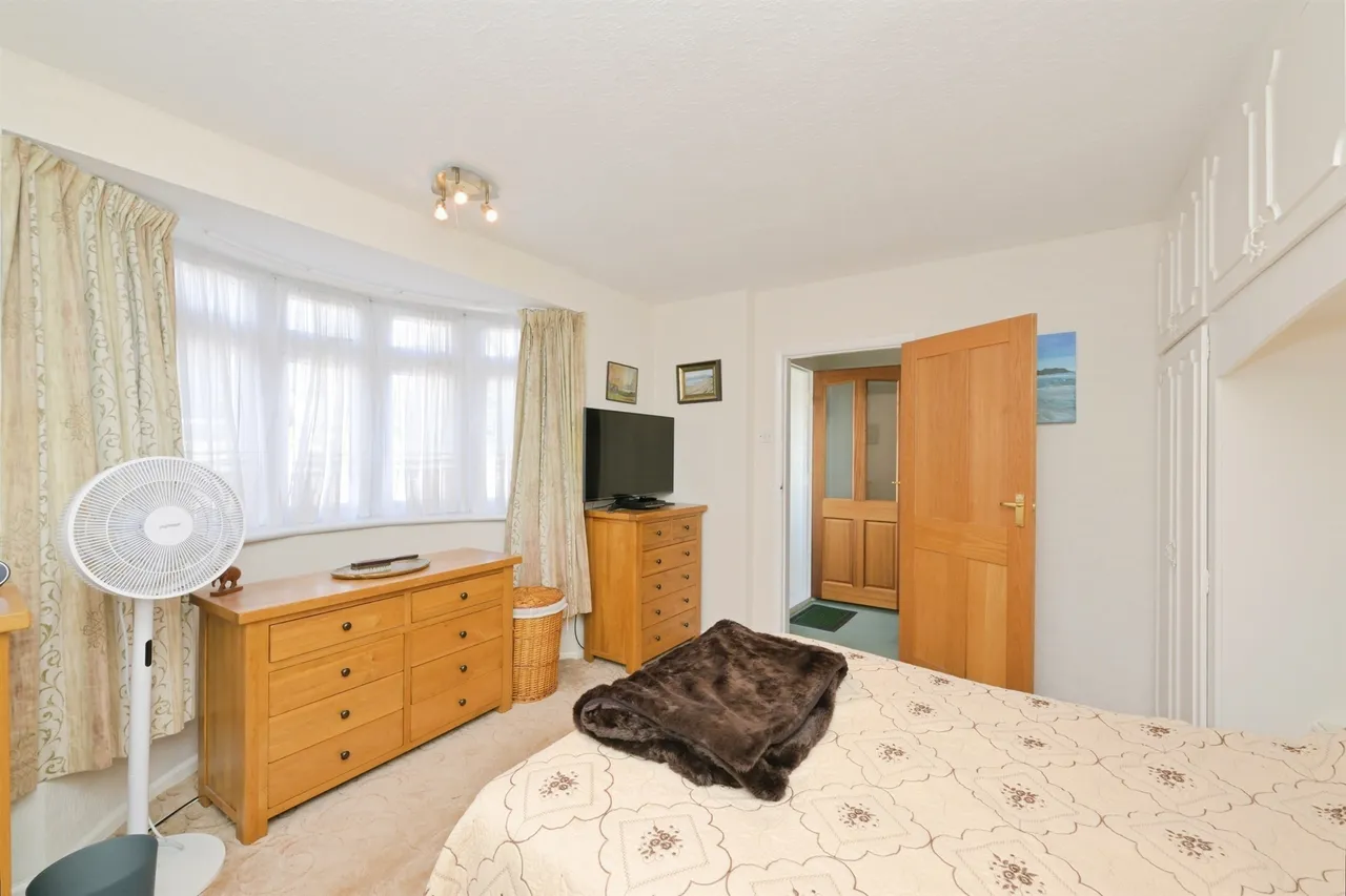 Shooters Drive, Nazeing, Waltham Abbey, photo 9