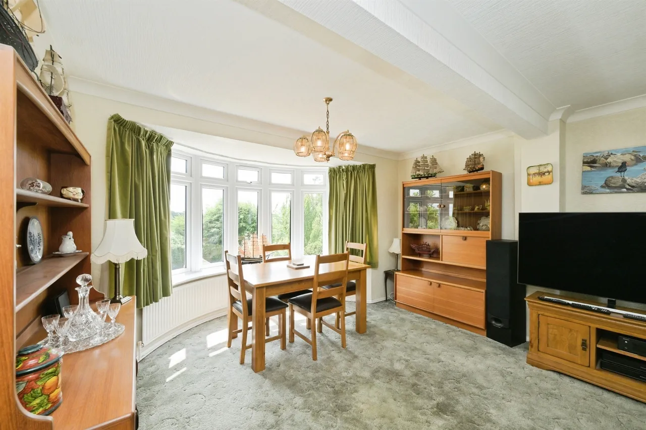 Shooters Drive, Nazeing, Waltham Abbey, photo 4