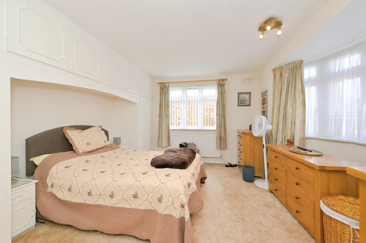 Shooters Drive, Nazeing, Waltham Abbey, photo 8