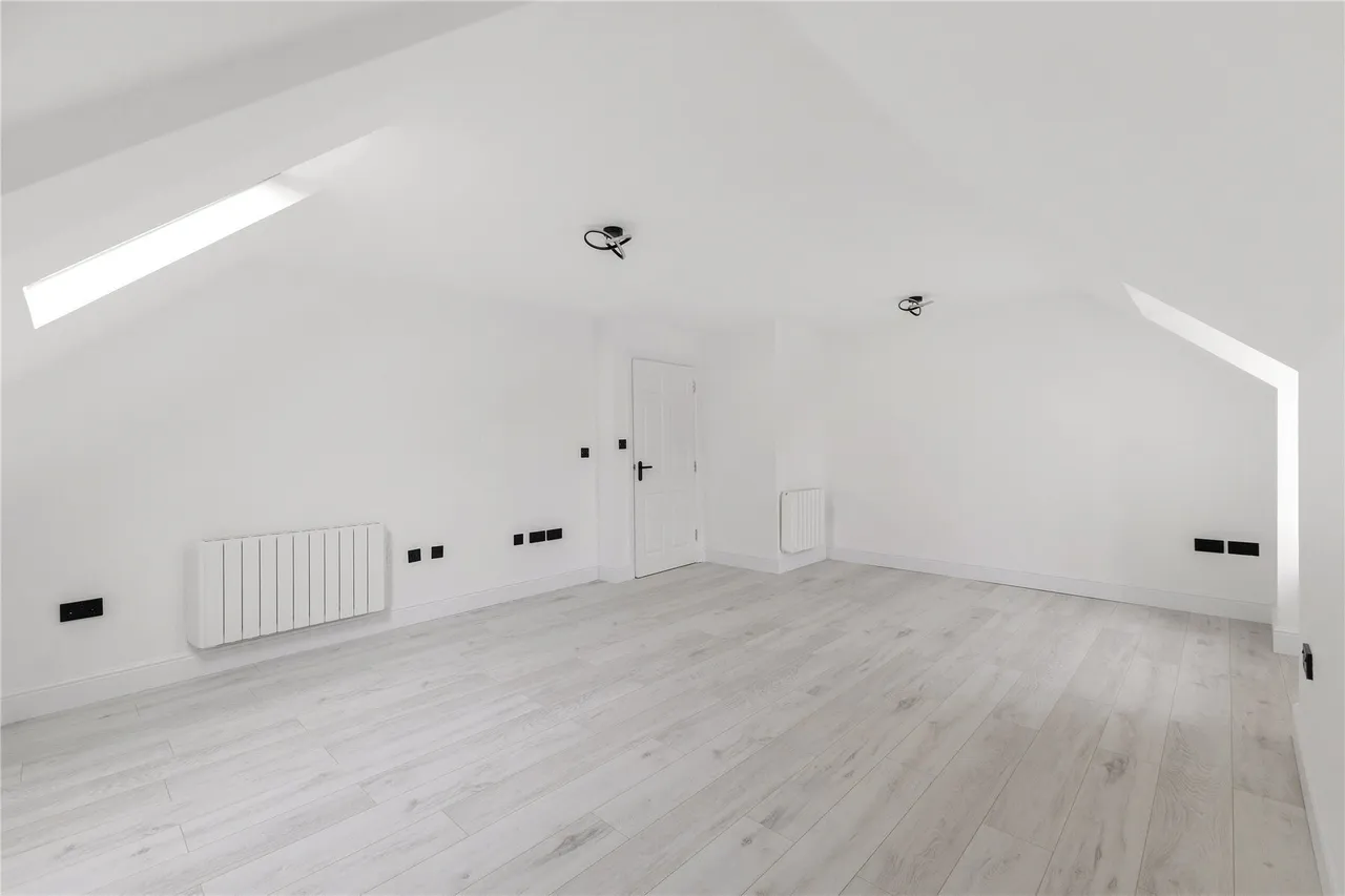 2 bed flat for sale — Floyer Close, Richmond, TW10