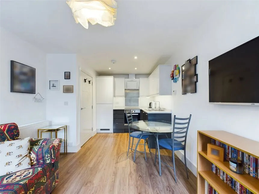 Mercury Gardens, Romford, RM1, photo 6