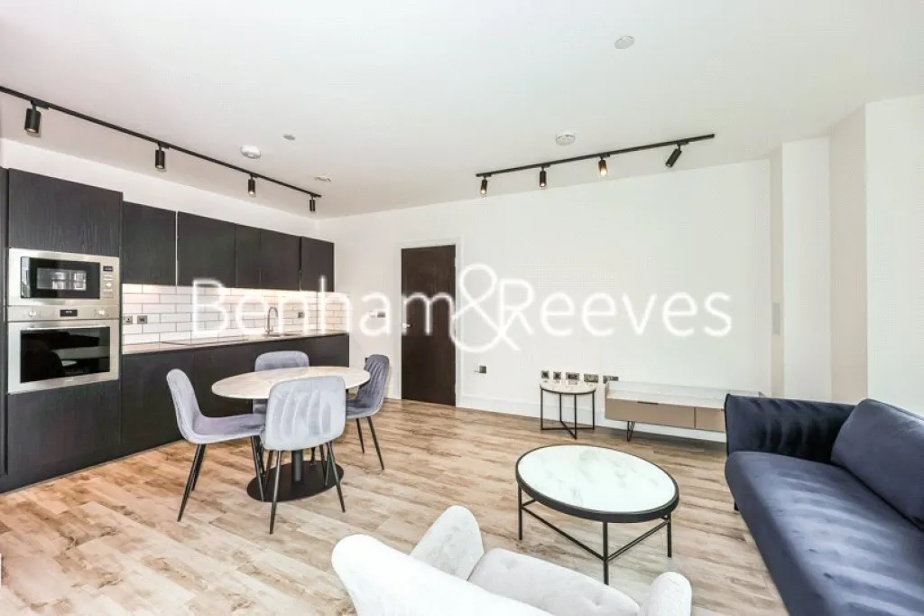 Portal Way, Acton, W3, photo 11