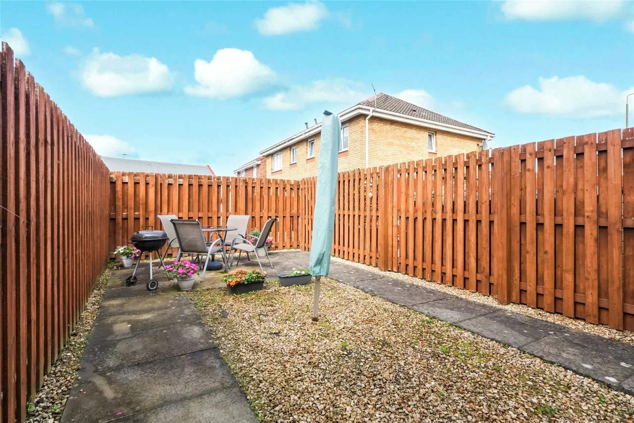 Taylor Court, Falkirk, FK2, photo 20