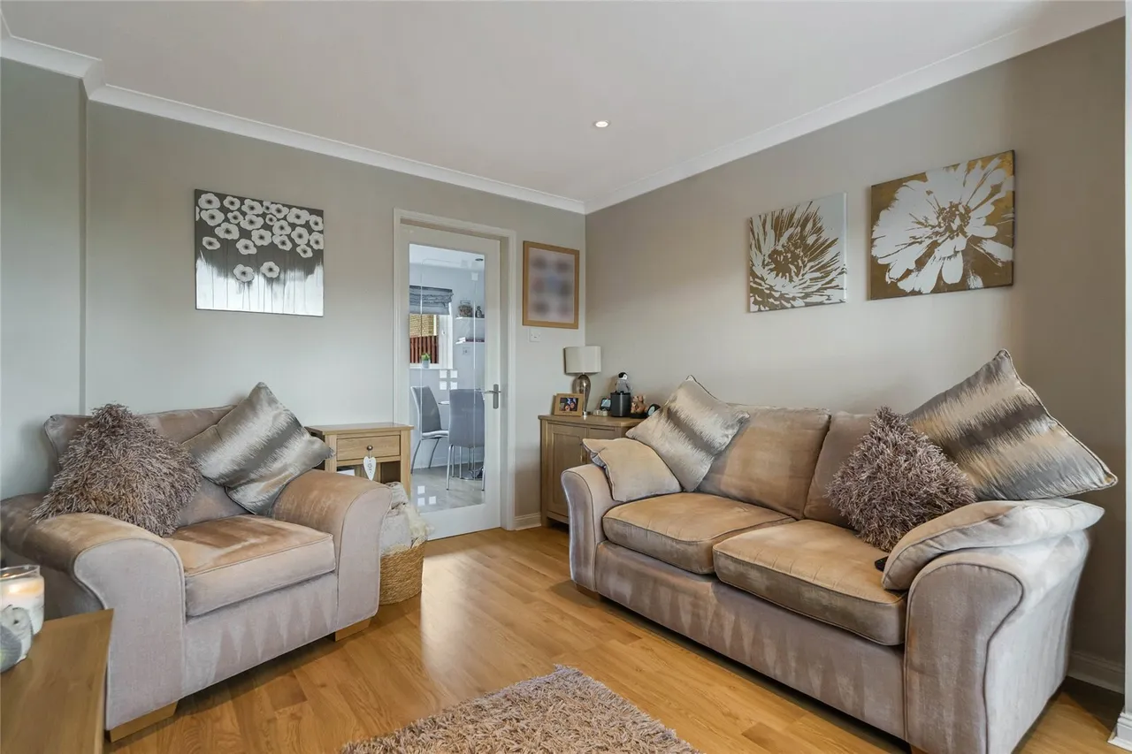 Taylor Court, Falkirk, FK2, photo 9