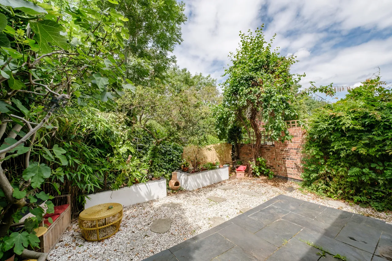 Greenham Road, London, N10, photo 12
