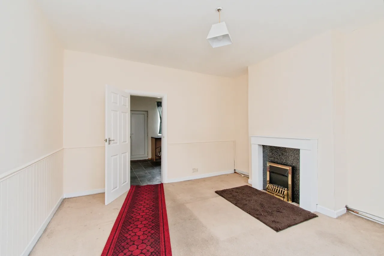 Carlton Street, Featherstone, photo 6