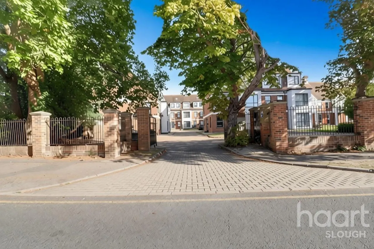 Chalvey Park, SL1, photo 12