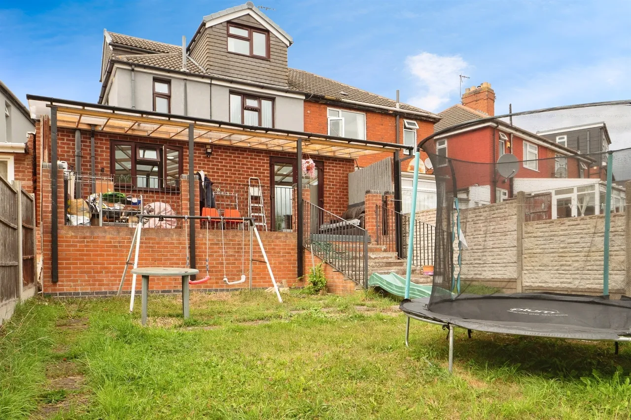The Circle, Leicester, LE5, photo 6