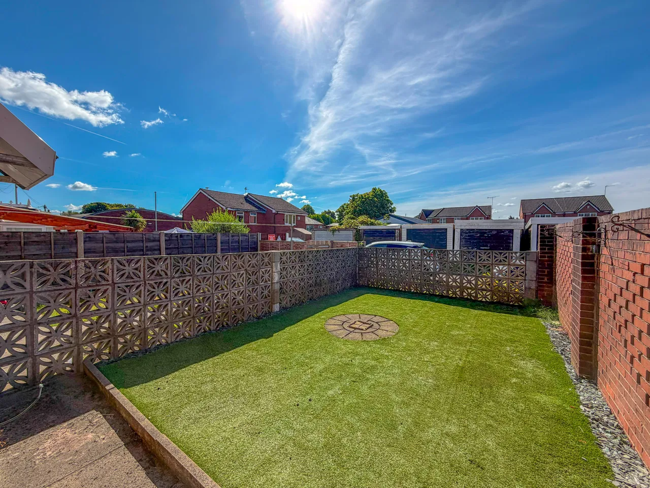 Bell Lane, Bury, BL9, photo 3