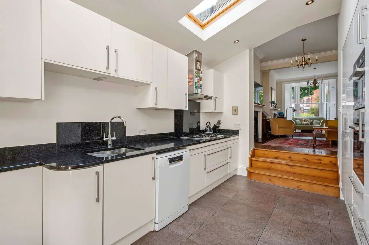 Banbury Road, South Hackney, London, E9 7DU, photo 12