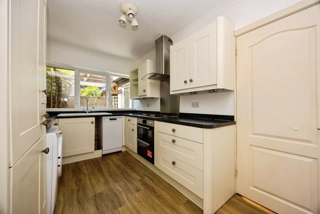 Woodlands Road, Guildford, GU1, photo 10