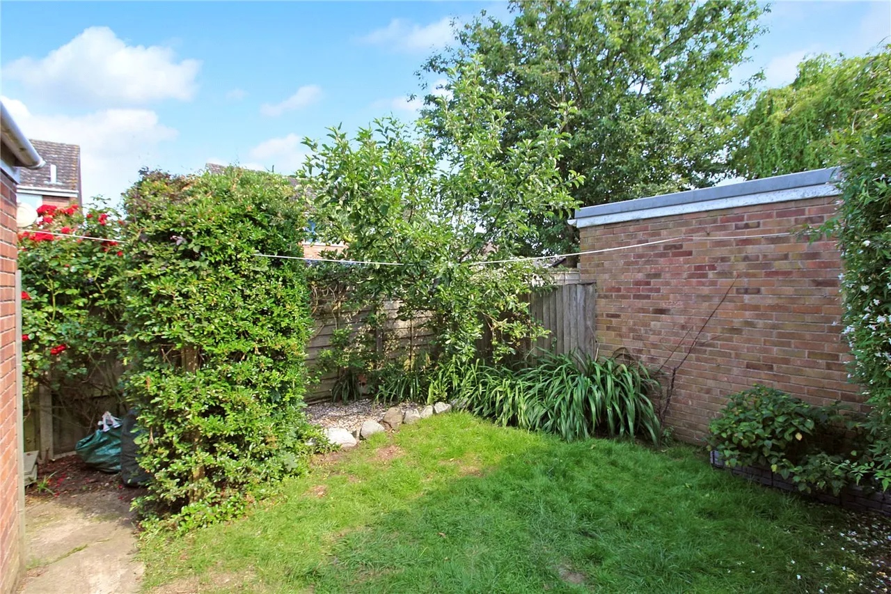 Woodyard Close, Mulbarton, Norwich, Norfolk, NR14, photo 11