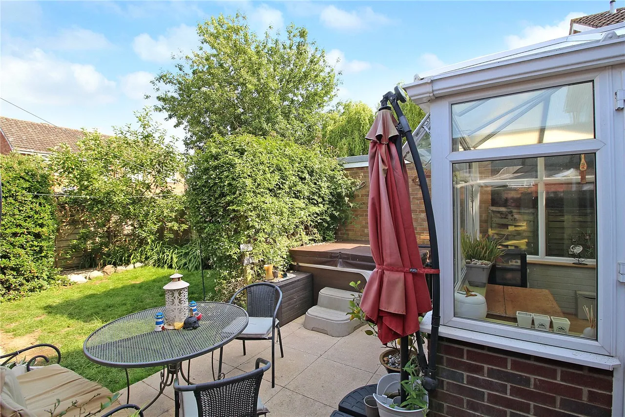 Woodyard Close, Mulbarton, Norwich, Norfolk, NR14, photo 12