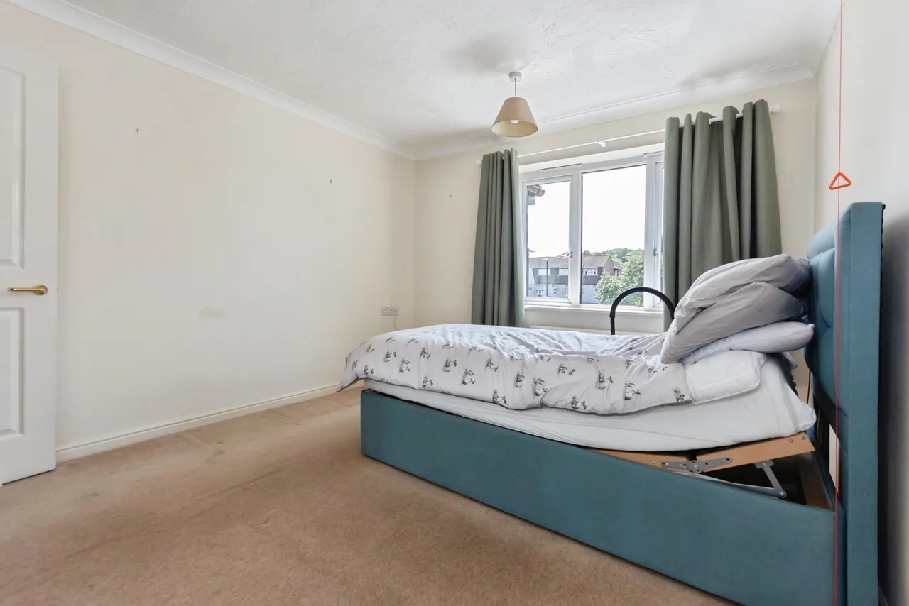 Ulleries Road, Solihull, West Midlands, B92, photo 13
