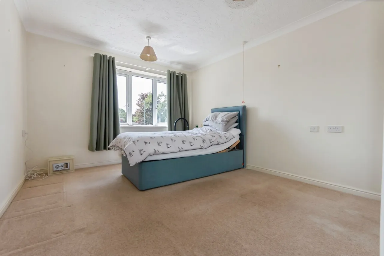Ulleries Road, Solihull, West Midlands, B92, photo 6