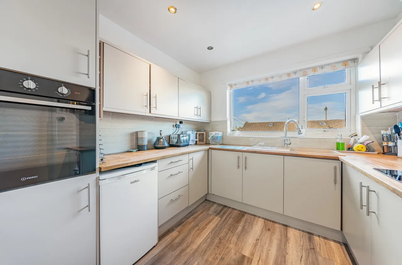 Hurrs Road, Skipton, BD23, photo 9