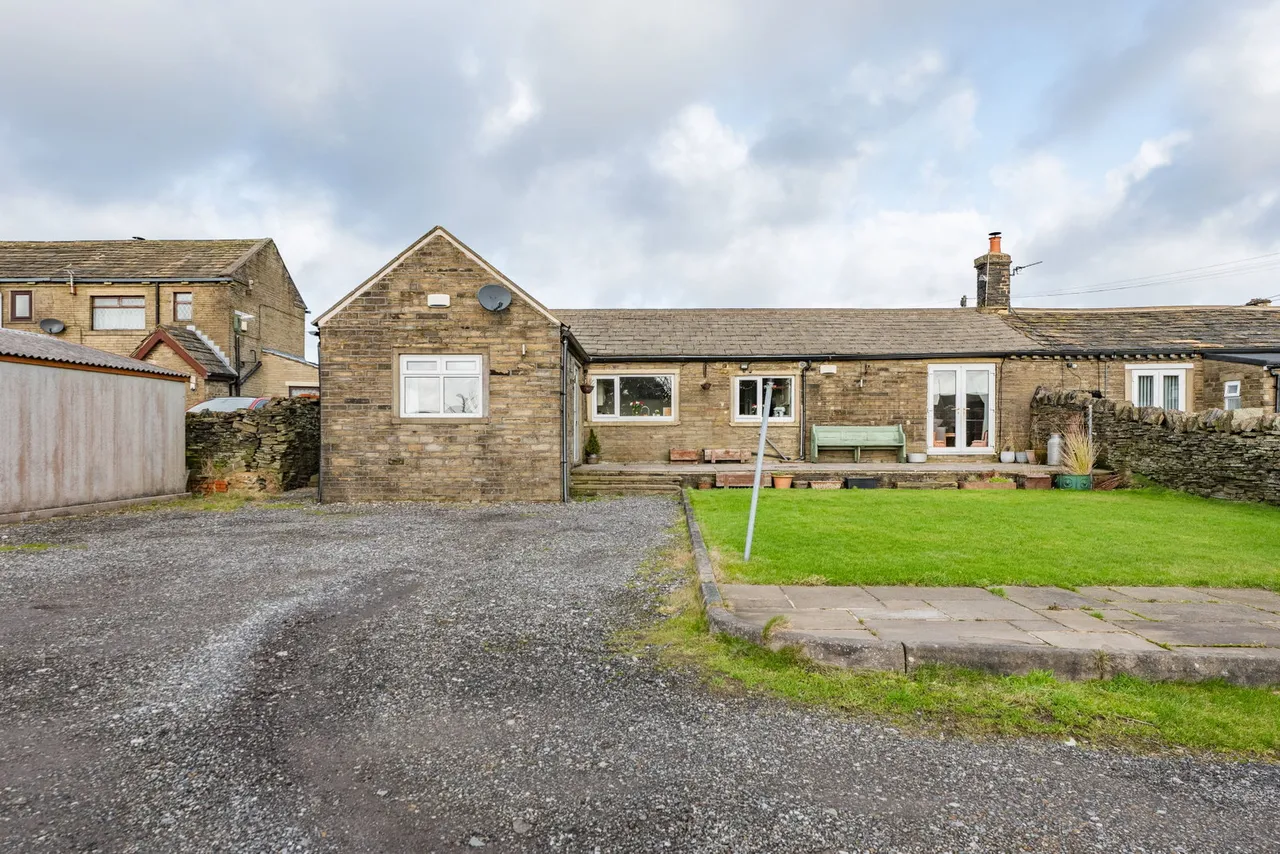 Moorside Fold, Mountain, BD13, photo 26
