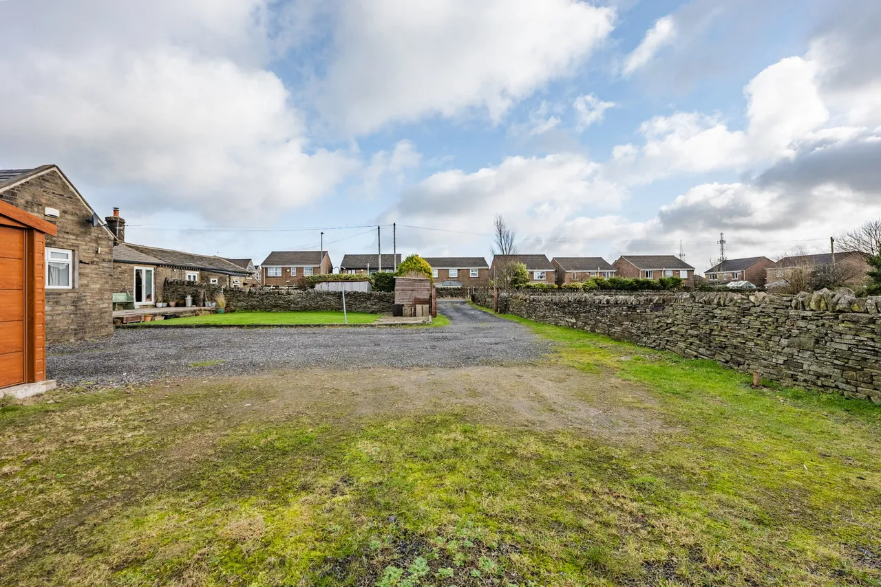 Moorside Fold, Mountain, BD13, photo 27