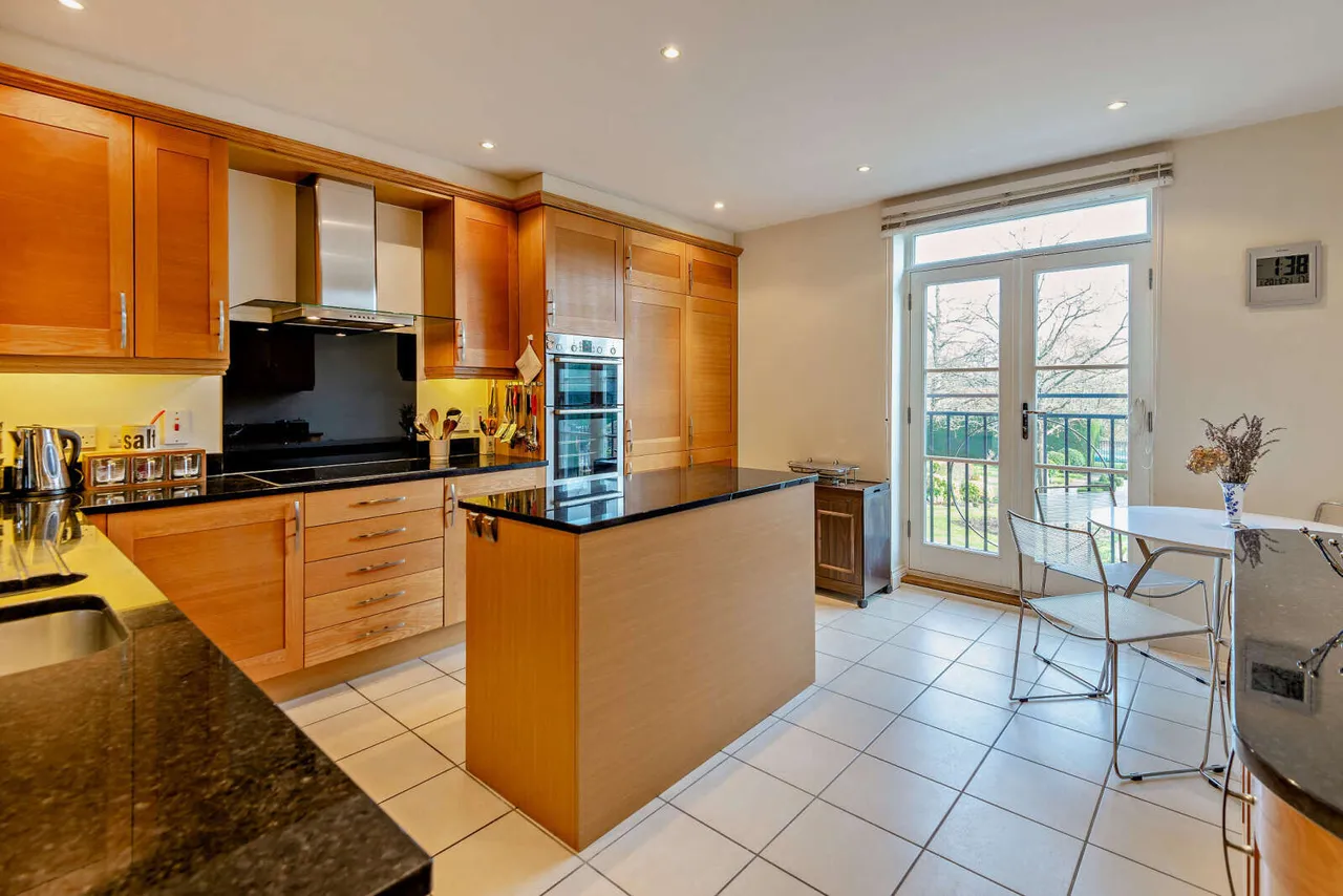 Breedons Hill, Pangbourne, RG8, photo 5