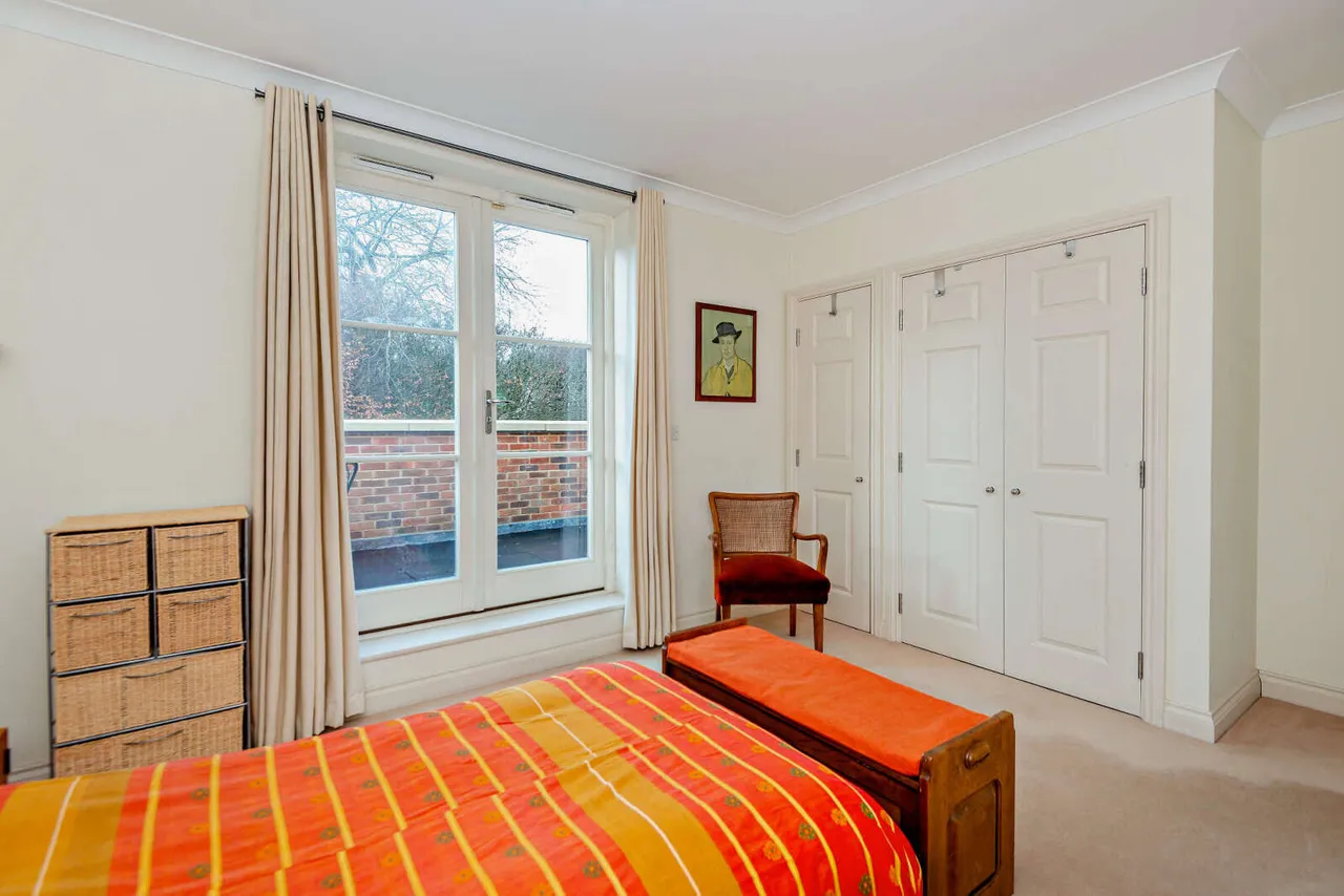 Breedons Hill, Pangbourne, RG8, photo 9