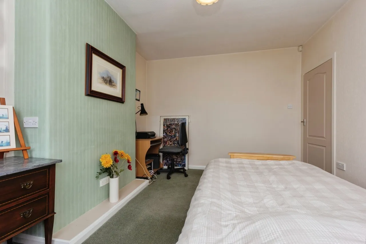 Somerton Avenue, SALE, Cheshire, M33, photo 7