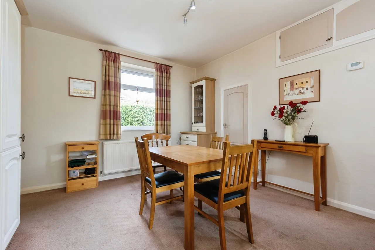 Somerton Avenue, SALE, Cheshire, M33, photo 10