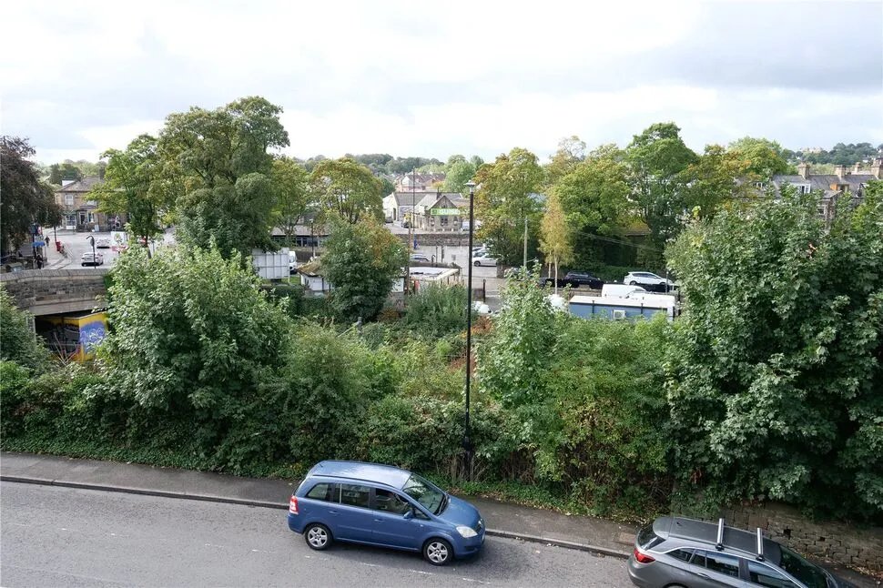 Oxford Avenue, Guiseley, West Yorkshire, LS20, photo 9
