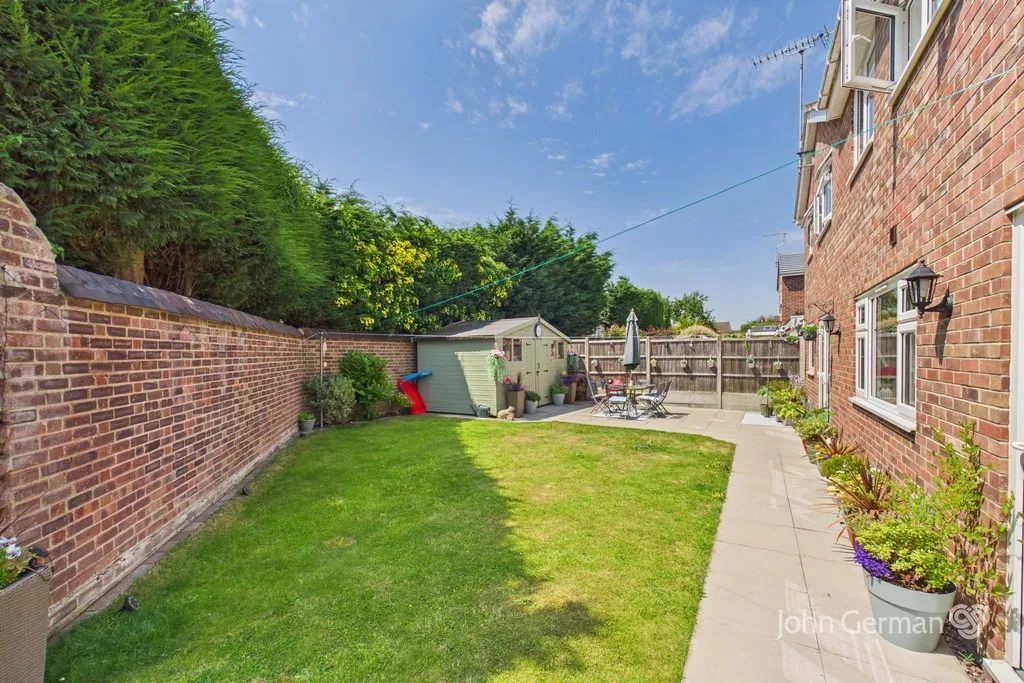 Collinson Road, Barton-under-Needwood, photo 32