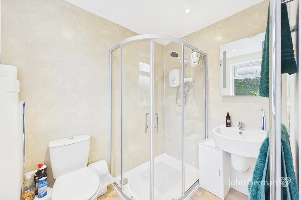 Collinson Road, Barton-under-Needwood, photo 24