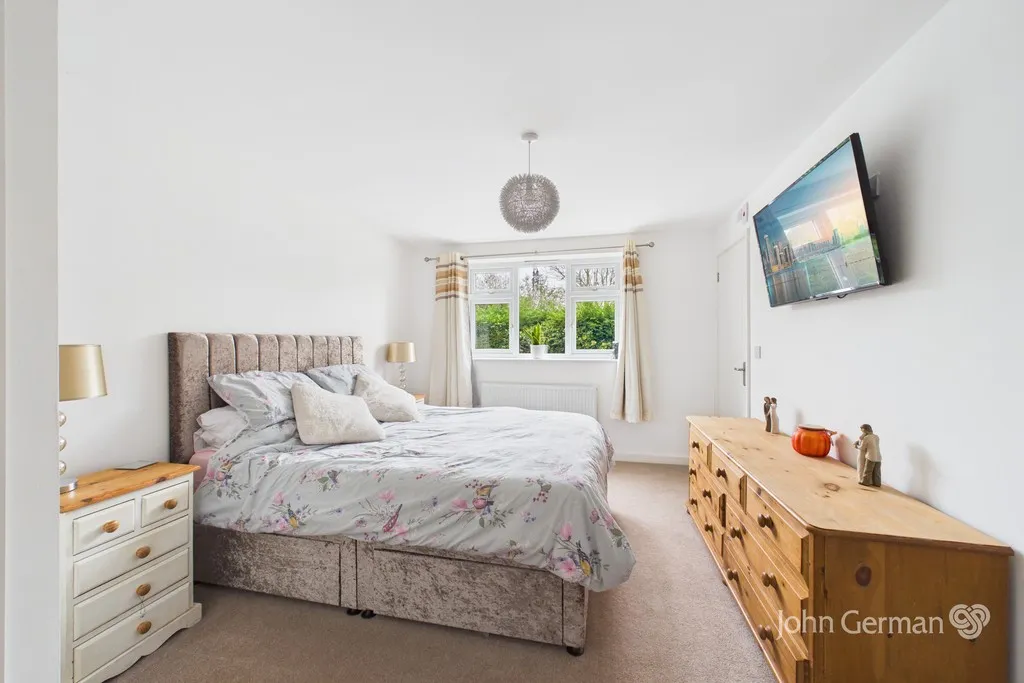 Collinson Road, Barton-under-Needwood, photo 22
