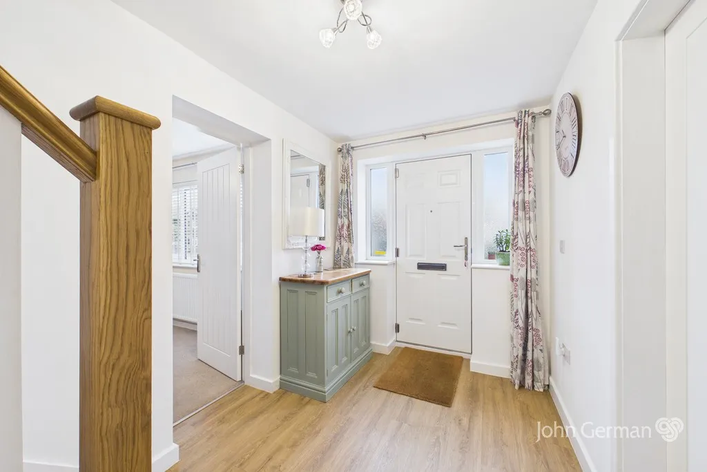 Collinson Road, Barton-under-Needwood, photo 13