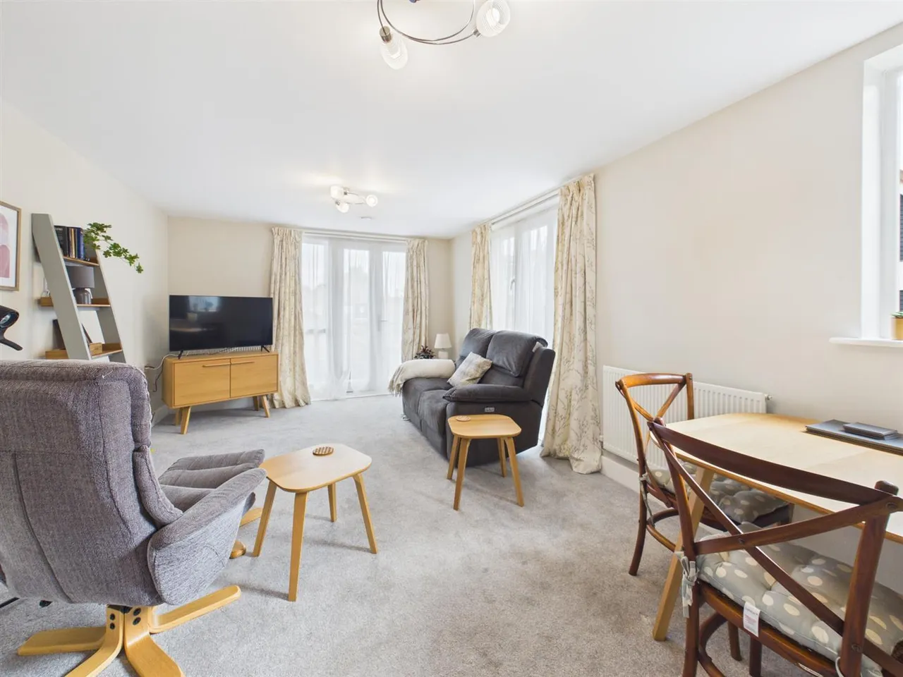 Mill Drive, Ruislip, HA4, photo 3