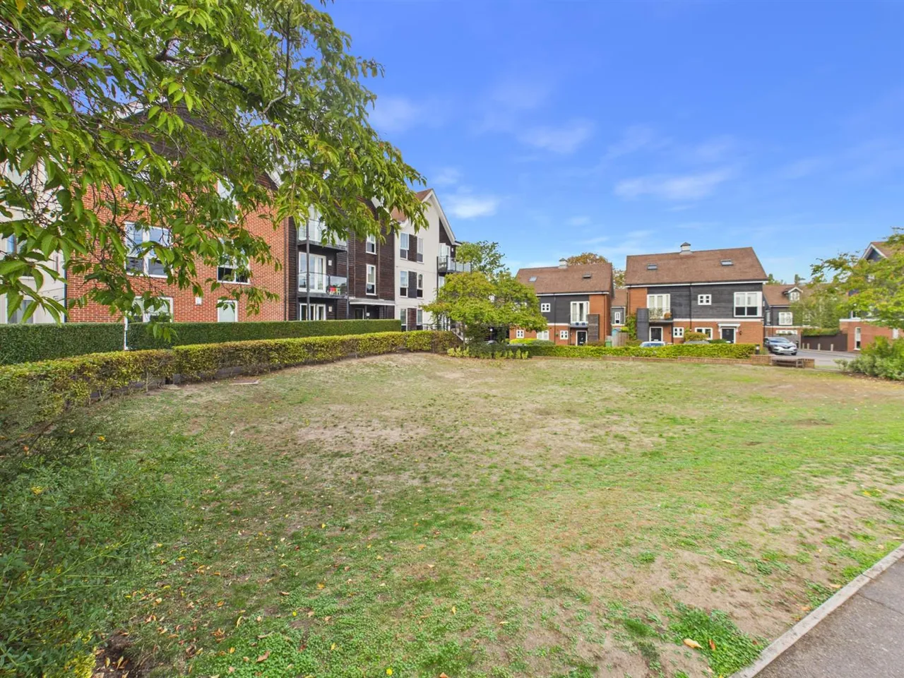 Mill Drive, Ruislip, HA4, photo 12